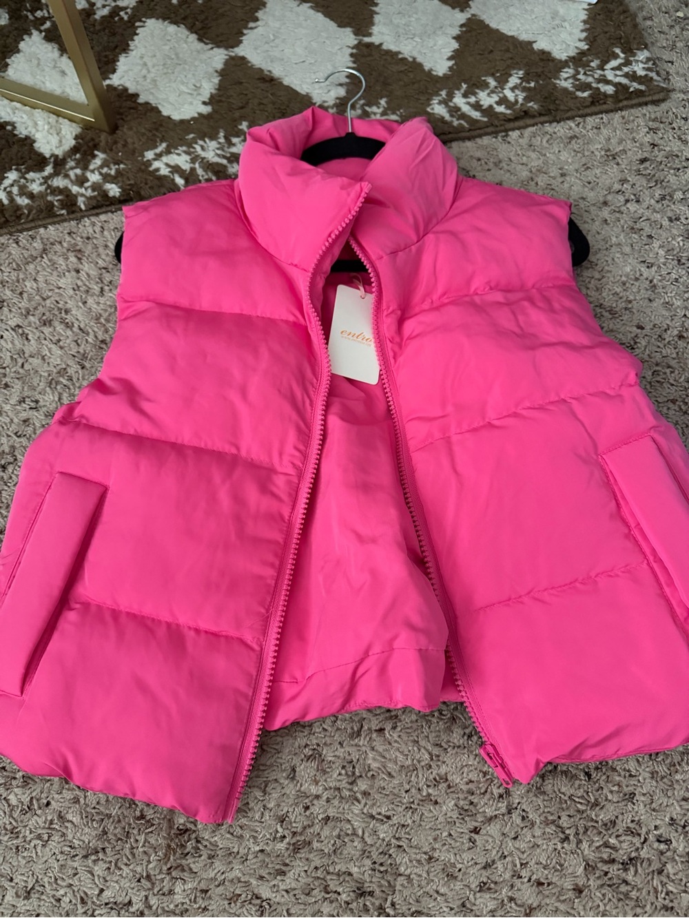 Women’s Puffer Vest - Hot Pink